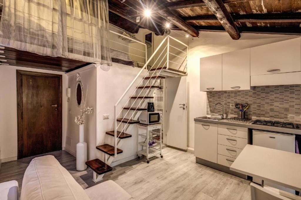 Moro Magenta 4 Casa E Appartamento Per Vacanze Рим Екстер'єр фото